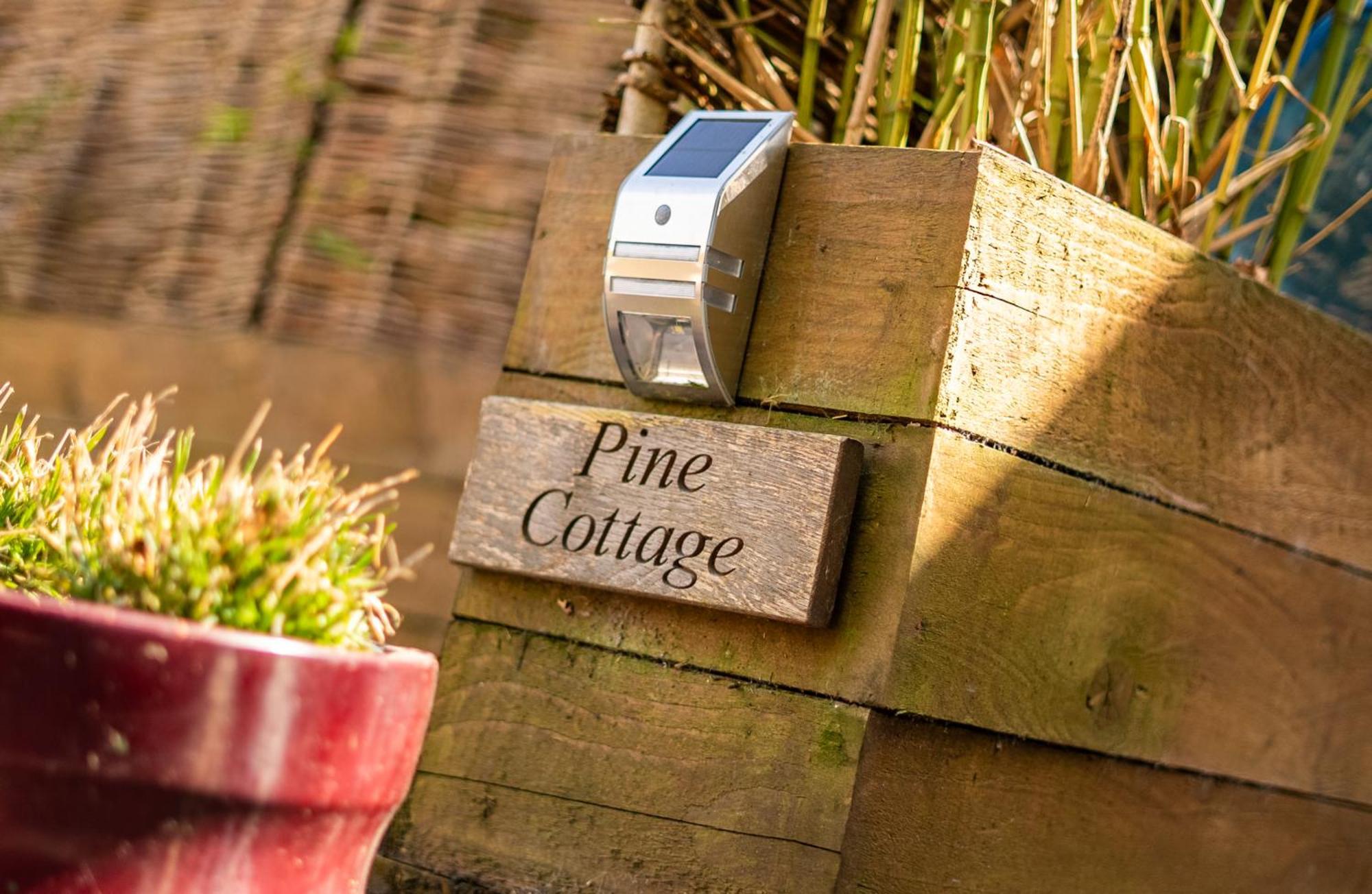 Appartement Pine With Private Hot Tub Upper Hulme